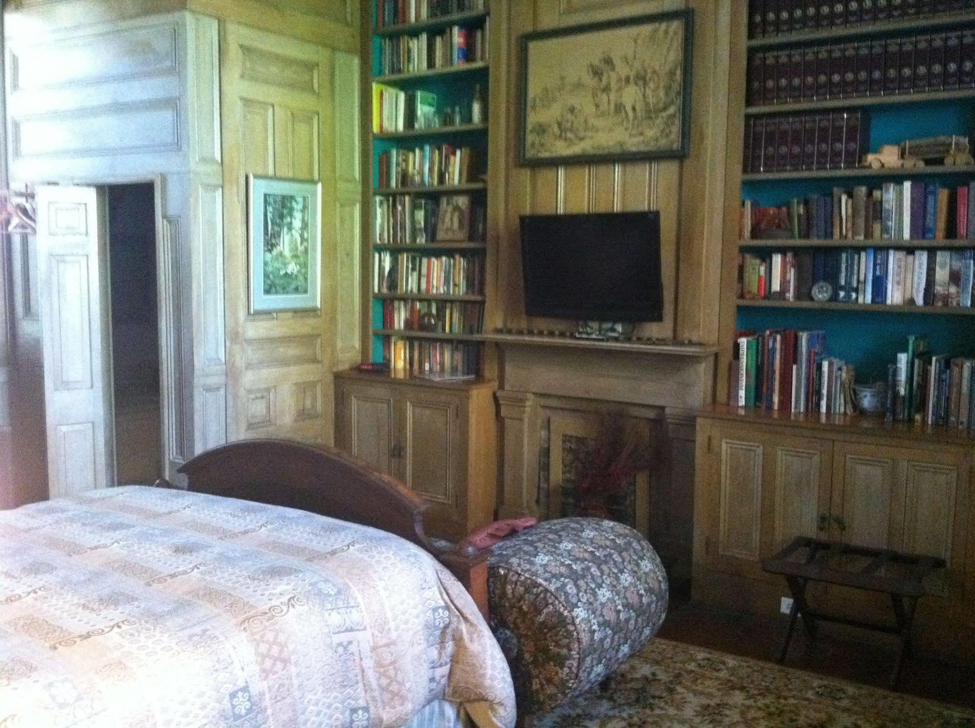 Corners Mansion Inn - A Bed And Breakfast ヴィックスバーグ エクステリア 写真